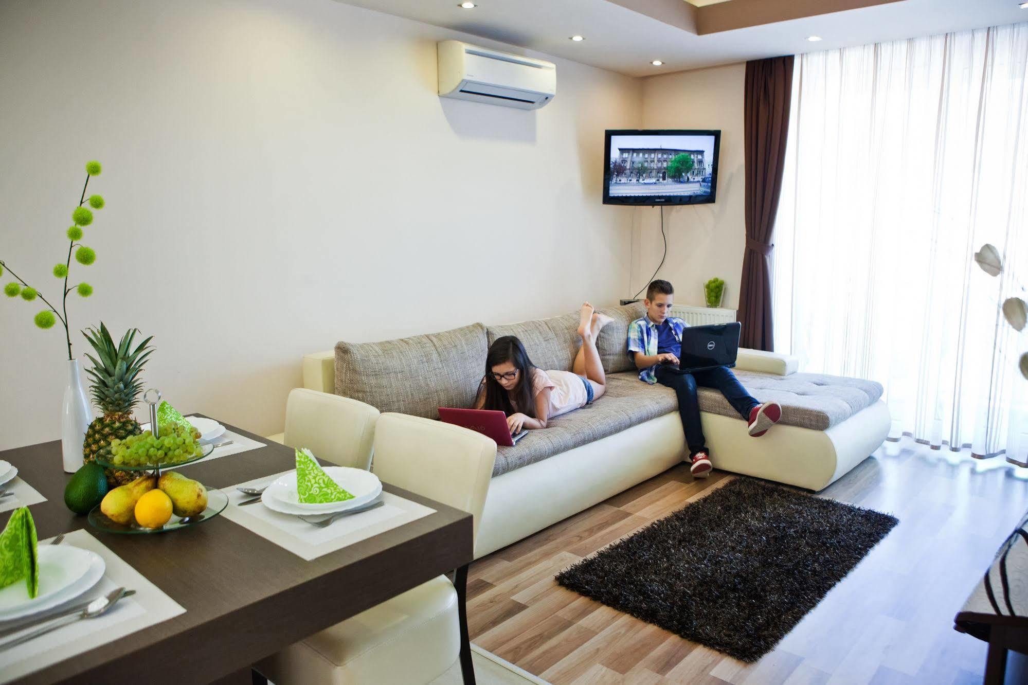 Nemeth Apartmanok Sárvár المظهر الخارجي الصورة